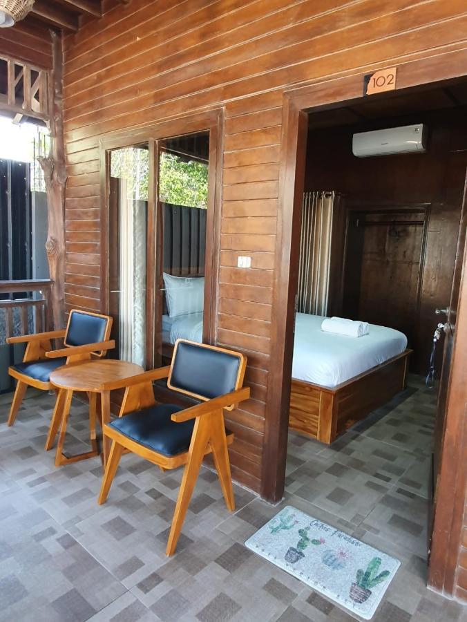 Q'Pelagos Sunset Bungalow غيلي تراوانغان المظهر الخارجي الصورة